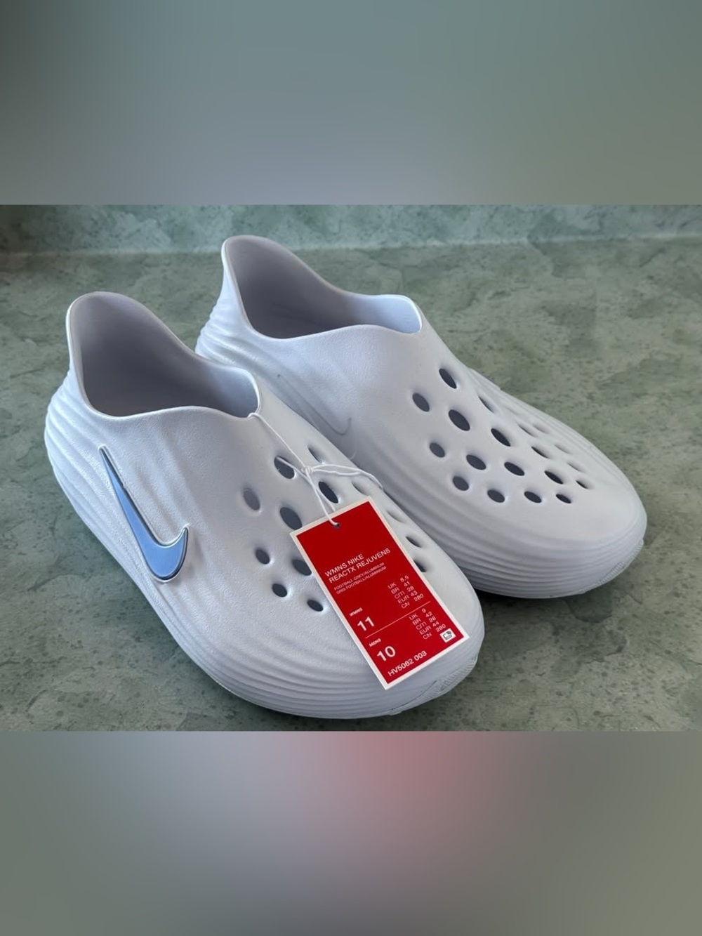 Nike shoes